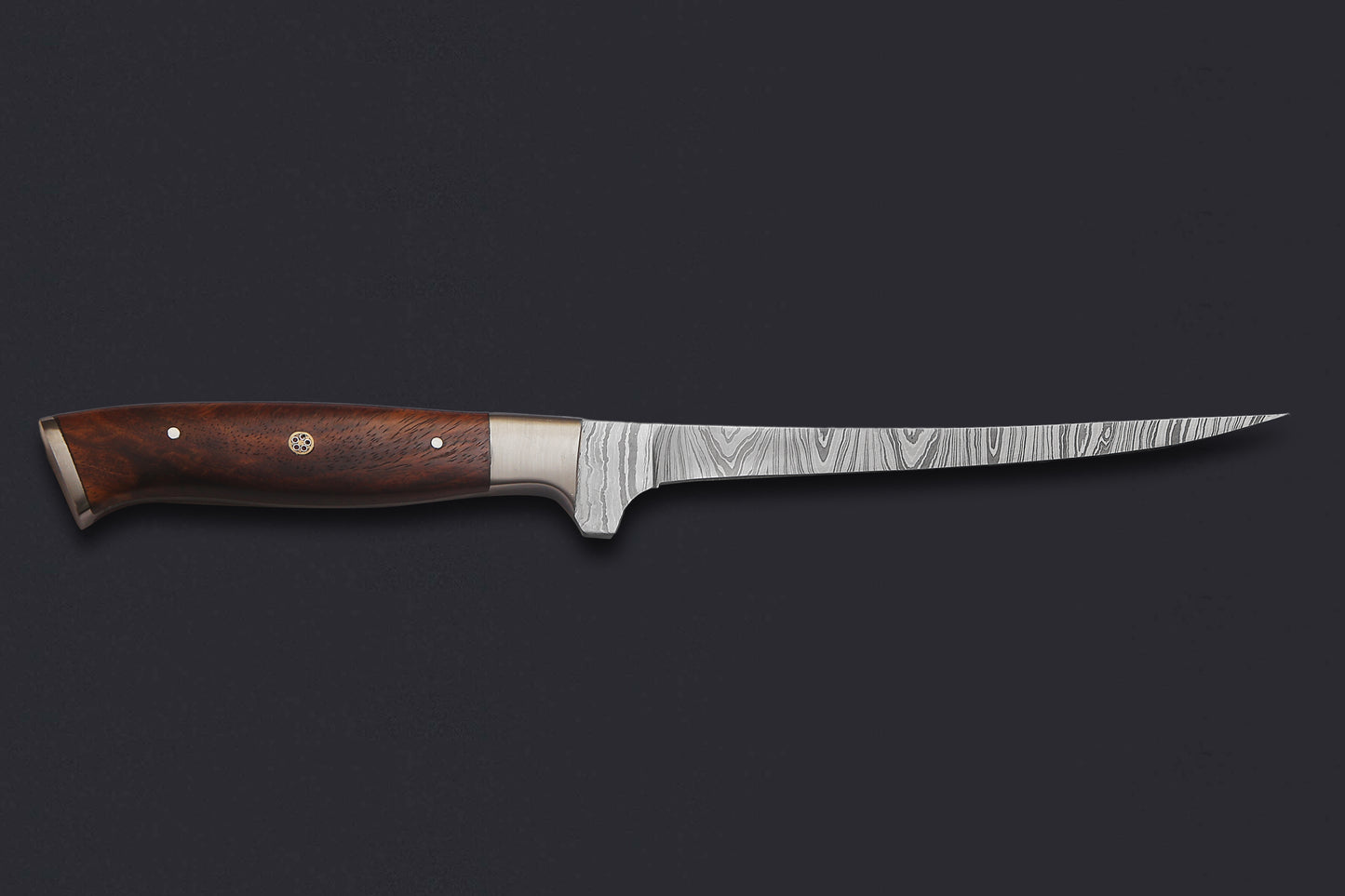 Damascus Steel Fillet Knife – 7" Blade, Rosewood Handle