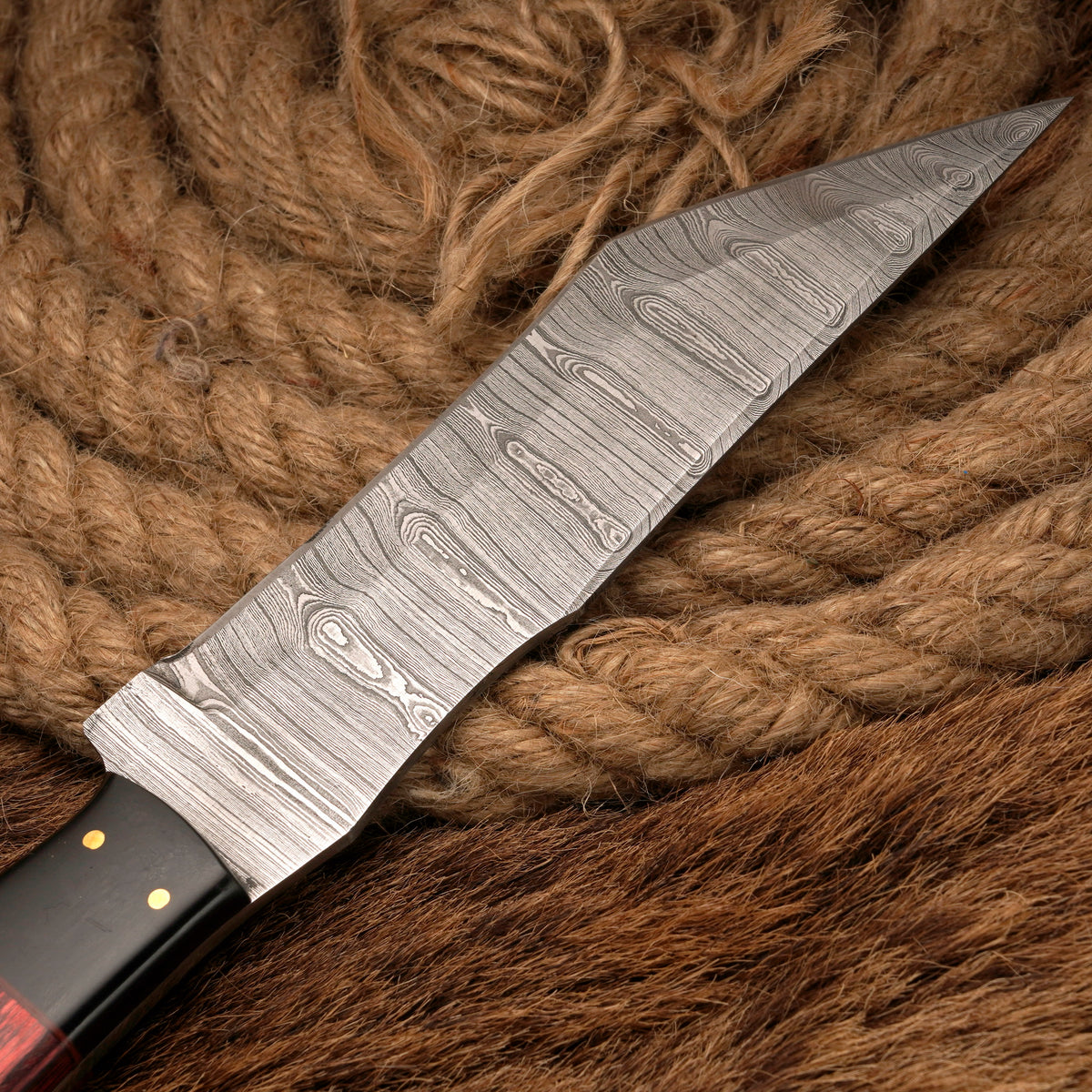 Handmade Damascus Steel Tanto Knife – Exotic Wood & Buffalo Horn Handle