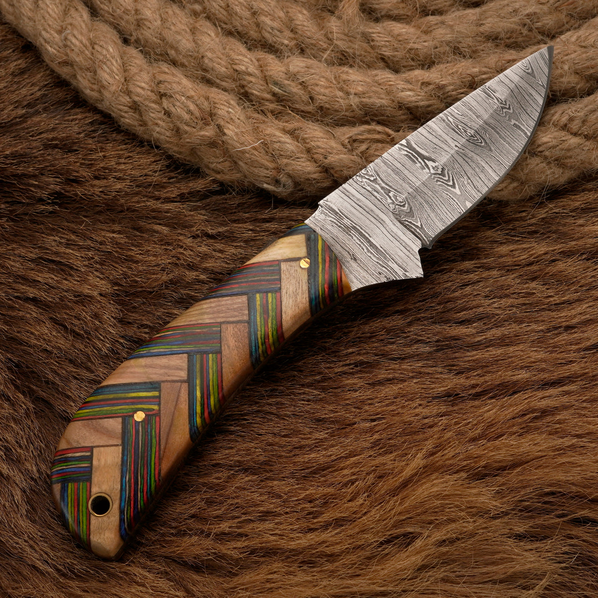 Handmade Damascus Steel Skinner Knife – Exotic & Olive Wood Handle, 8-Inch