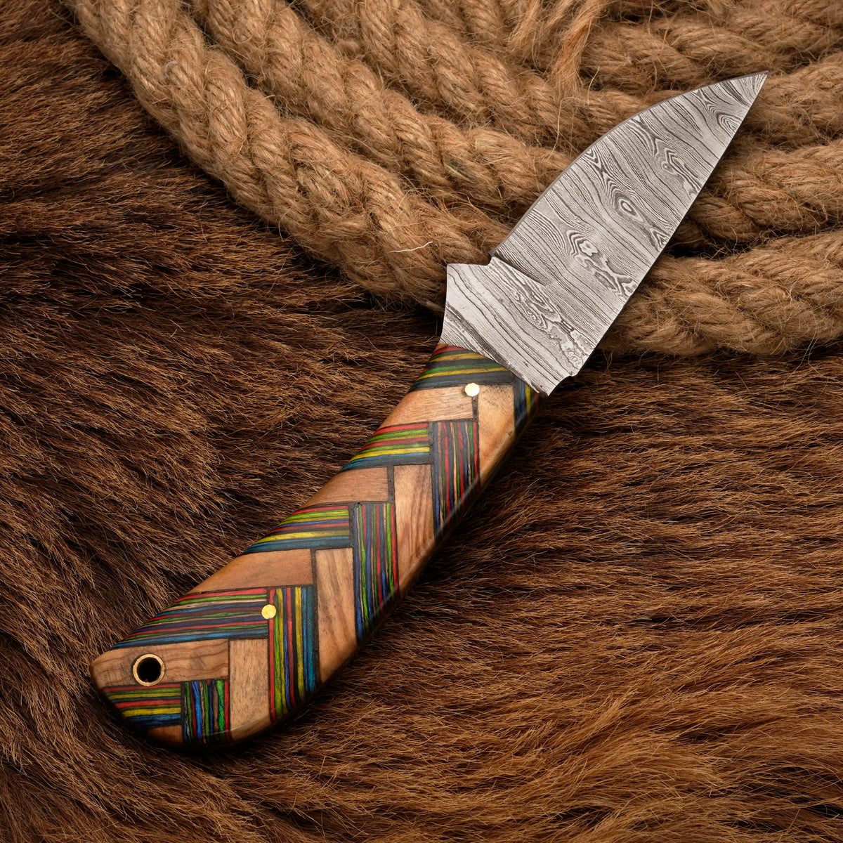 Handmade Damascus Steel Skinner Knife – Exotic & Olive Wood Handle, 8-Inch