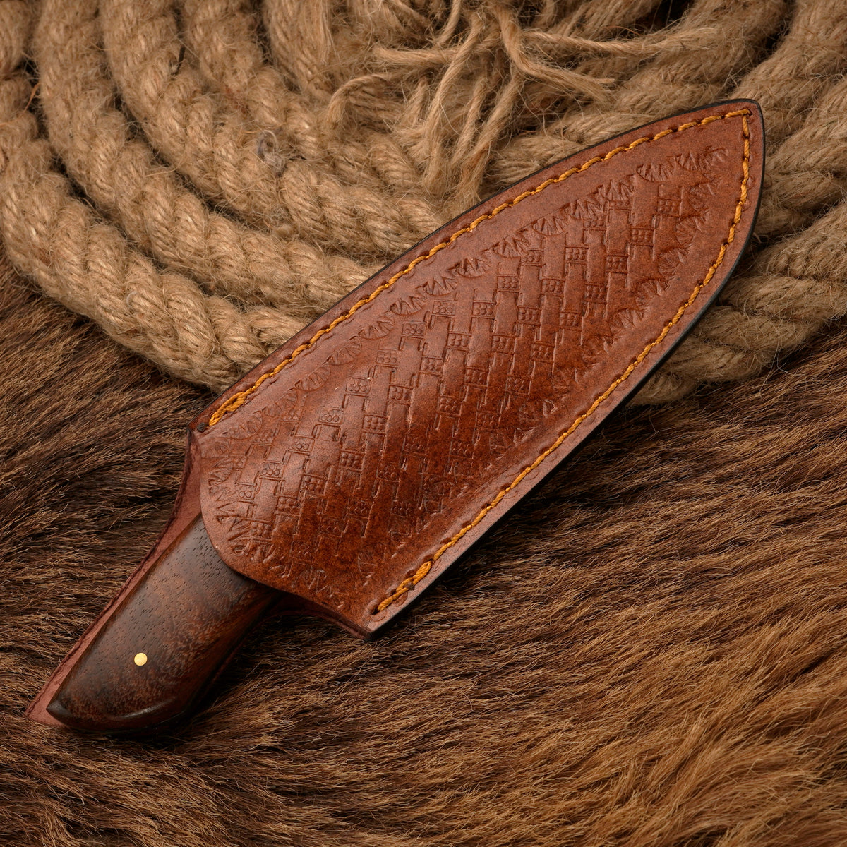 Handmade Carbon Steel Skinner Knife – Rosewood & Buffalo Horn Handle, 8-Inch