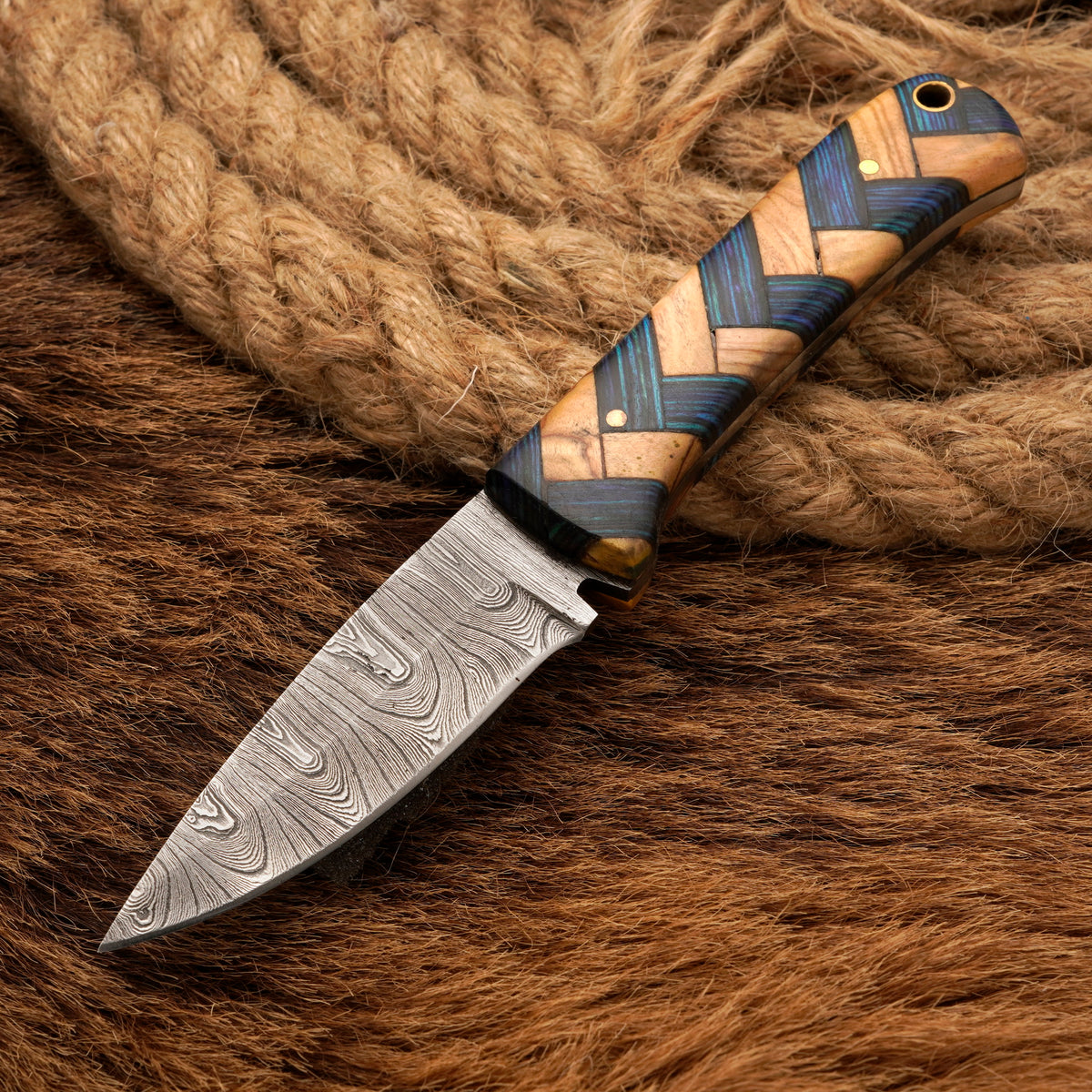 Handmade Damascus Steel Skinner Knife – Exotic & Olive Wood Handle, 8-Inch