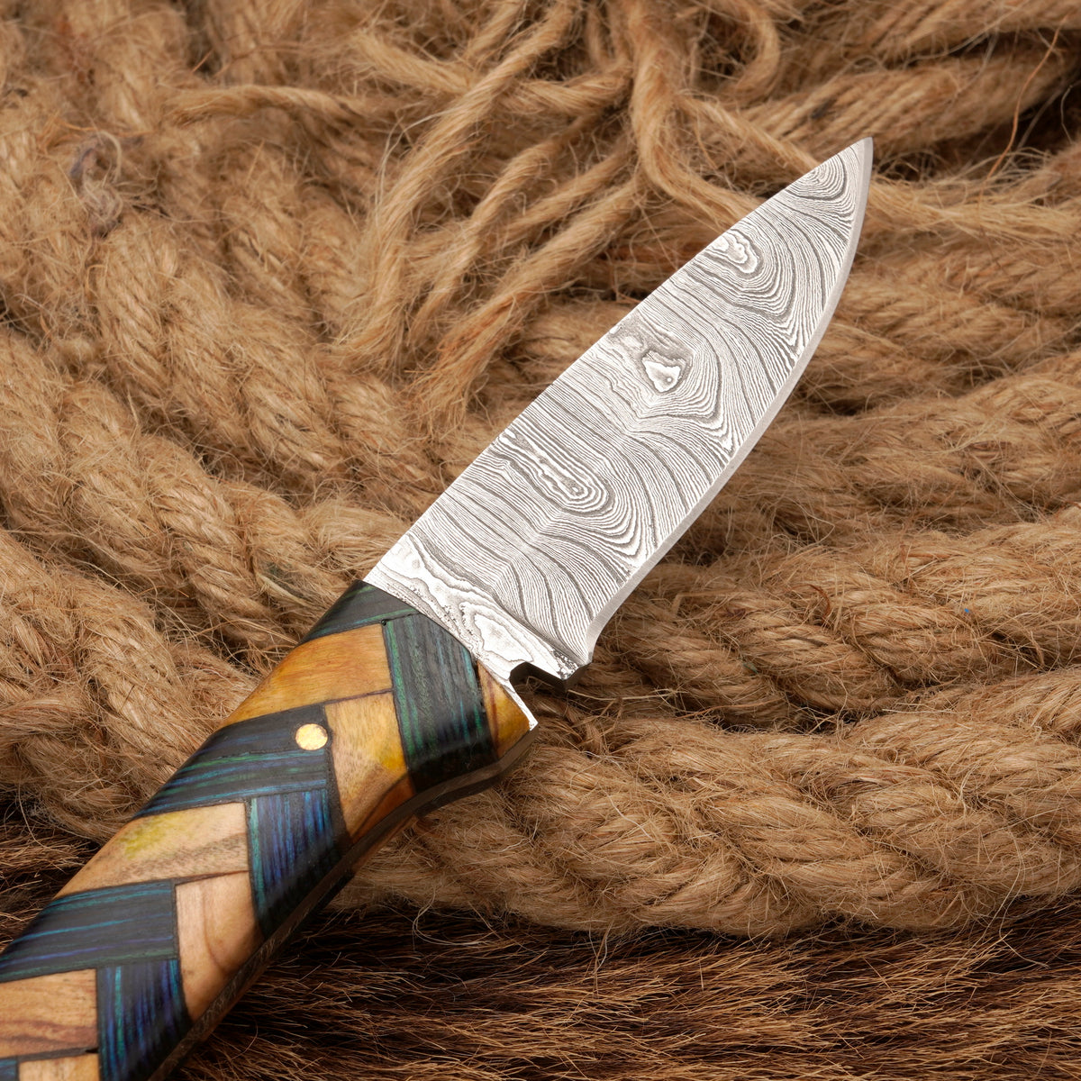 Handmade Damascus Steel Skinner Knife – Exotic & Olive Wood Handle, 8-Inch